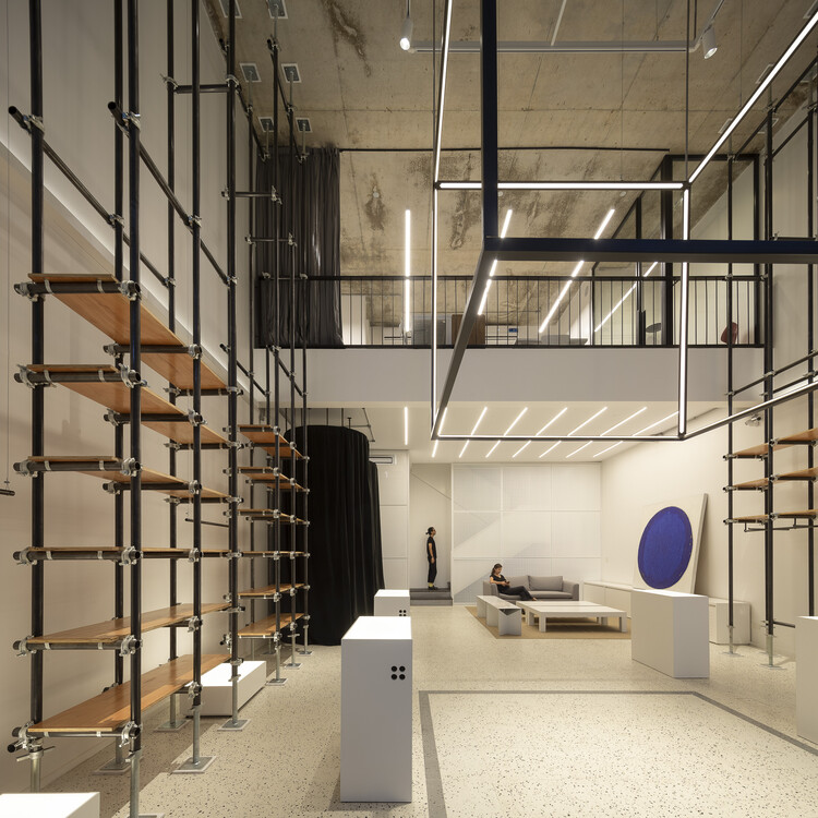 Casa Comercial en Los Palos Grandes: Excelente Inversión